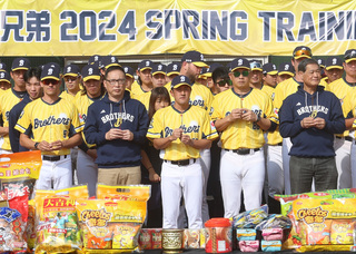 兄弟盼在大巨蛋打比賽 待協調結果才確定