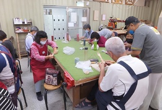 樂齡大學4.6萬人次參與  鼓勵長輩走出家門學習