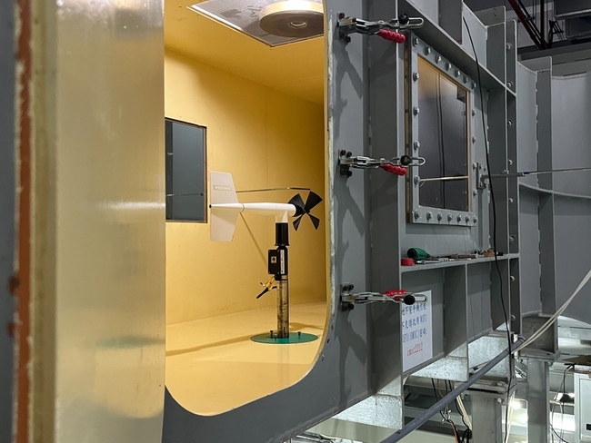 新一代氣象儀器校正實驗室  可模擬強颱豪雨情境 | 華視新聞
