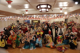 圍爐餐會、備糧包齊發  助獨居長者享溫暖