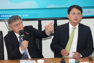 第二輪不投票保送韓國瑜？柯文哲：直接投不是更小藍