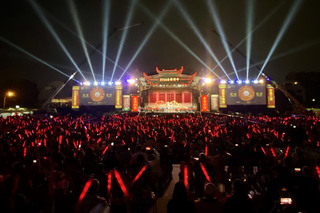 台灣燈會安平燈區啟燈 明華園大戲「媽祖」開演