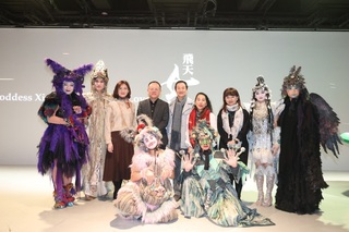 支持表藝團隊  史哲訪傳奇放送科藝文創園區