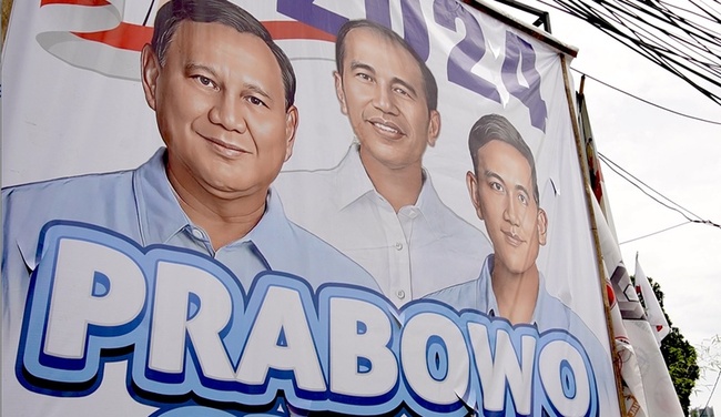 佐科威助長子挺在野候選人 「造王者」左右印尼大選 | 華視新聞