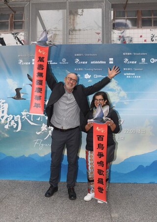 花4年追蹤水鳥遷徙 「勇闖天際線」見證生存危機