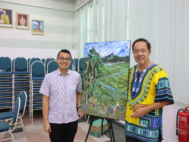 馬來西亞刀畫藝術家 畫布揮灑浮羅山背 | 華視新聞