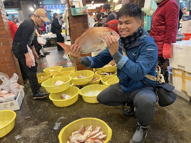 海大生推廣食魚教育 發行電子書創YT頻道 | 華視新聞