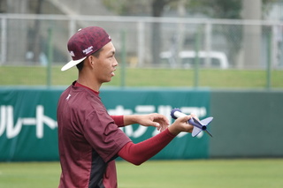 曾家輝「標槍」訓練微調動作 成「山本家輝」拚先發