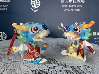 新北鴻運龍來小提燈 各公所2/23、2/24發送