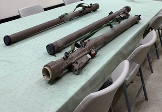 基隆關112年查走私  緝獲8具已使用過飛彈發射空筒