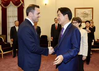 賴清德接見蓋拉格  重申四原則處理兩岸關係