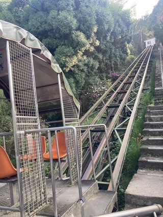 豐原高爾夫球場登山軌道車鋼索斷裂  5傷送醫