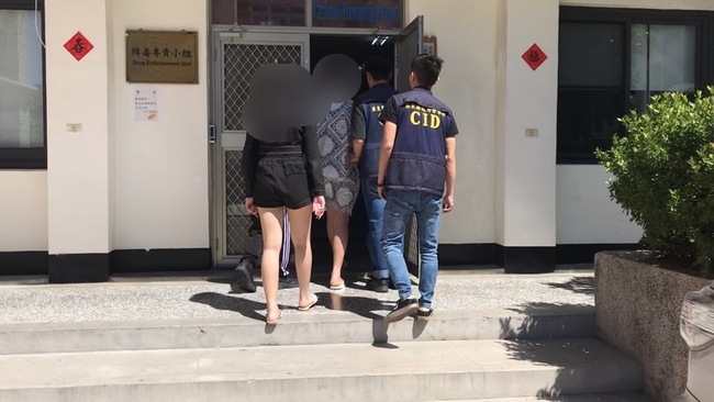 警專女學生墾丁開趴疑有毒品 屏警強制驗尿追查 | 華視新聞