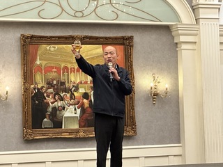 韓國瑜旋風式訪花蓮 以神仙老虎狗勉勵新藍委