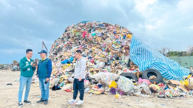 花蓮用水泥窯燒垃圾 環保局澄清堆置與去化落差 | 華視新聞