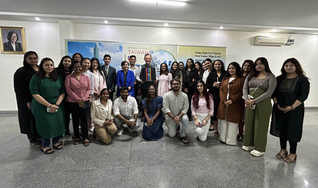 印度大學生訪代表處 對留學台灣展現興趣 | 華視新聞