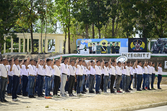 菲陸軍出動逾6000兵力 8日展開首次大型聯合演練 | 華視新聞
