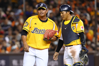 陳琥交流賽守住滿壘危機 阿部慎之助讚台球迷懂棒球