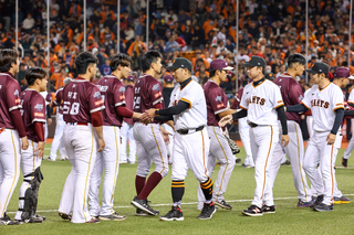 桃猿投手群僅讓巨人敲1安 交流賽0比0握手言和