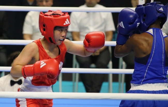拳擊巴黎奧運世界區資格賽 小將郭怡萱首戰過關 | 華視新聞