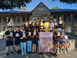 南一中學生「16歲的對話練習課」 分享成長經驗