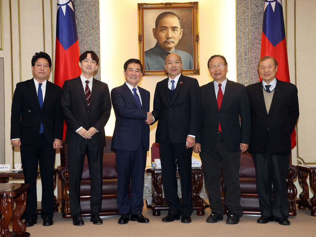 韓國瑜接見韓國駐台代表李殷鎬 盼強化雙邊交流 | 華視新聞