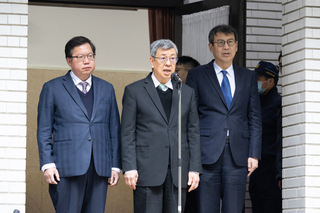 陳建仁：加強和中國對等溝通 台海和平雙方都有責任