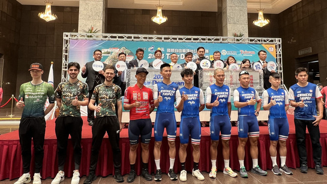 自由車環台賽馮俊凱角色轉換 代表日本車隊參賽 | 華視新聞