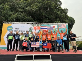 國際攀樹錦標賽台中登場 9國45名選手競技