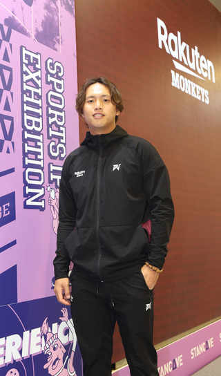 手臂刺上沙漏 陳柏豪提醒自己時間重要性