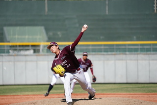 桃猿張梓軒練習賽後援5球化解危機 林耀煌敲追平安