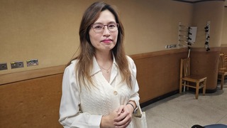 跑行程遭男拉手親吻  新北議員張嘉玲怒告性騷擾