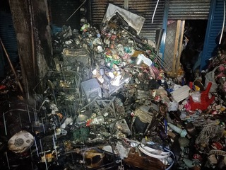 八里凌晨3分鐘內連2起火警 縱火男家中泡茶被逮