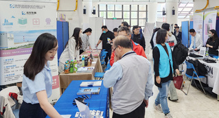 澎湖科大校園徵才博覽會 人潮滿滿