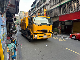 北市環保局垃圾車撞死7旬翁 疑視線死角肇禍