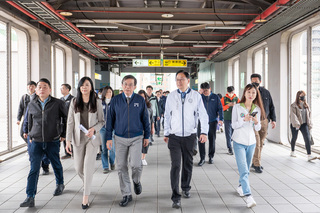 張善政：機捷資產移轉和車廂採購 與交通部達共識