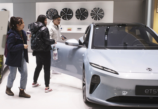 中國近2千萬輛新能源汽車迎困境：電池貴壽命短