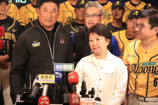 蔣萬安延後訪中市  盧秀燕：北市府有工作要忙