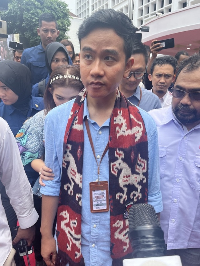曾說不入政壇  36歲吉伯朗將成最年輕印尼副總統 | 華視新聞