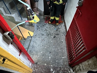 男疑討債公寓放爆裂物引爆  警將嫌犯送辦