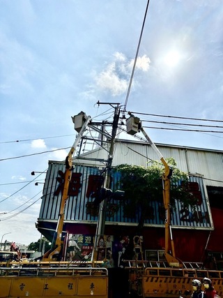 松鼠誤入高壓線路 岡山逾5百戶停電搶修近3小時復電