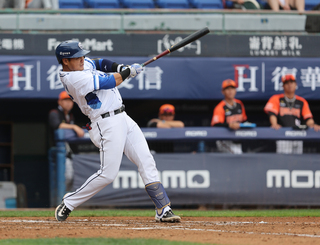 官辦熱身賽悍將范國宸敲逆轉安 盼發揮中心打者價值