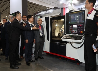 參觀台灣國際工具機展 賴清德點出產業發展四大利基