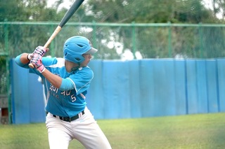 許子謙U18東岸聯盟2安4打點 拚選秀請教劉俊緯