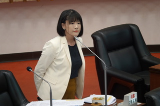 高市國小用中國AI機器人 教育局︰會訂規範並提醒