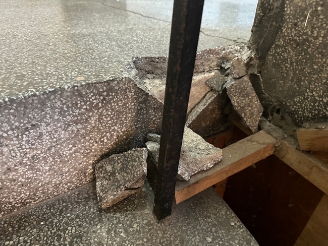 花蓮地震 北市大直民宅樓梯地板現裂痕 | 華視新聞