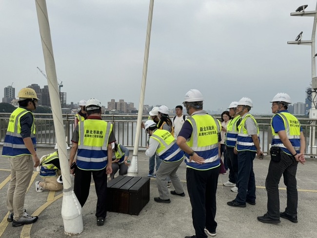 花蓮強震  新北新月橋吊索鬆脫封閉檢測 | 華視新聞
