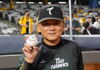 雄鷹主場開幕戰5日登場 洪一中等4職棒元老齊聚