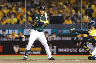 從訓練員到開季一軍爆紅  葉保弟直呼從來沒想過