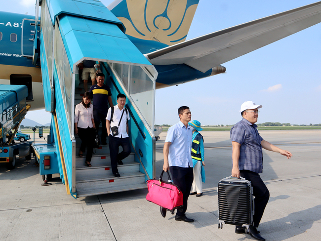 越南商用飛機數量不足  運能下滑機票變貴 | 華視新聞